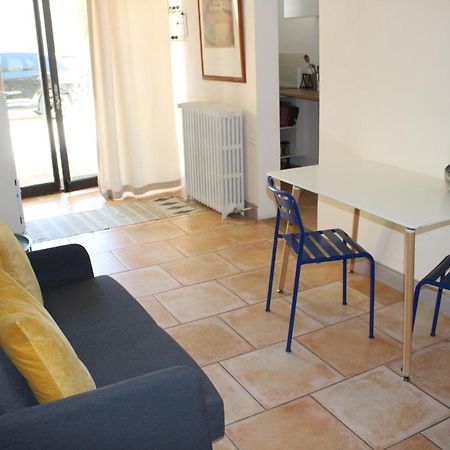 Agreable Appartement P2 Centre Ville Au Calme. نيم المظهر الخارجي الصورة