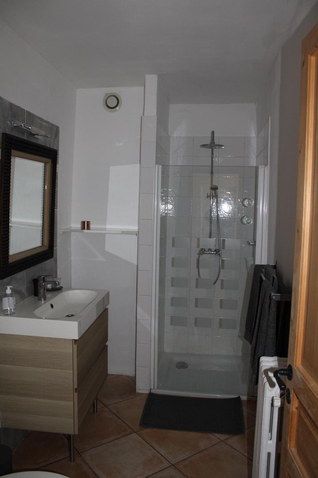 Agreable Appartement P2 Centre Ville Au Calme. نيم المظهر الخارجي الصورة